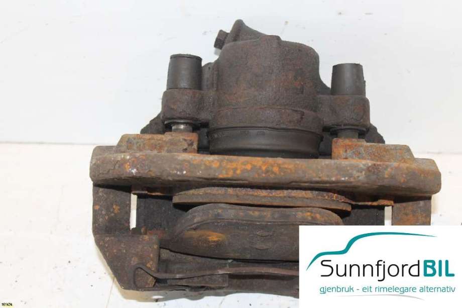 Bremsecaliper venstre foran til Ford Transit Connect 2003-2009 (Type I, Fase 1) (FORD TRANSIT CONNECT T230|)