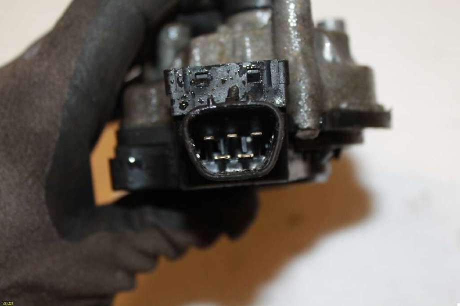 Viskermotor frontrute til Mitsubishi Outlander 2003-2006 (Type I)  (MITSUBISHI|)