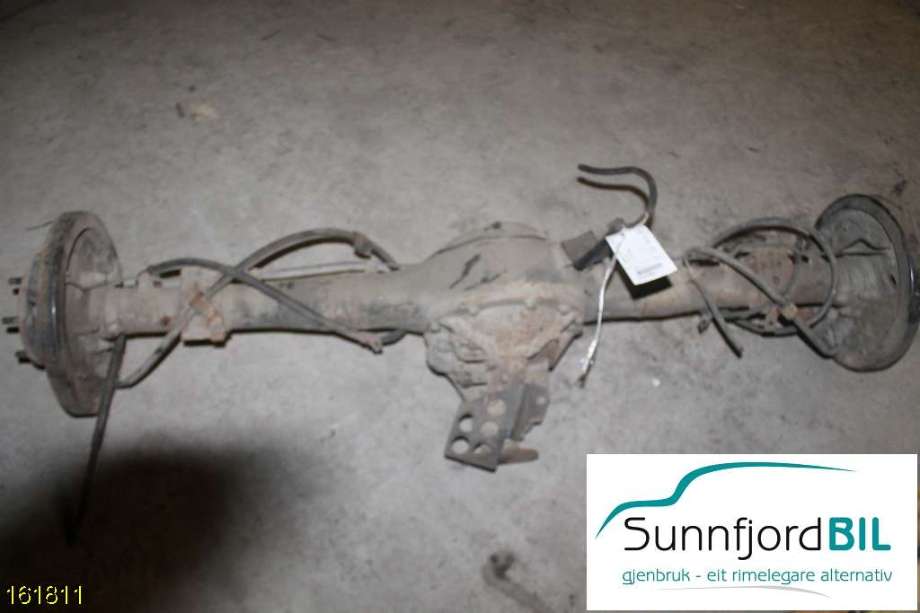Kardang klokke bak til Mitsubishi L200, 2006-2015 (Type IV)  (MITSUBISHI|3501A109)