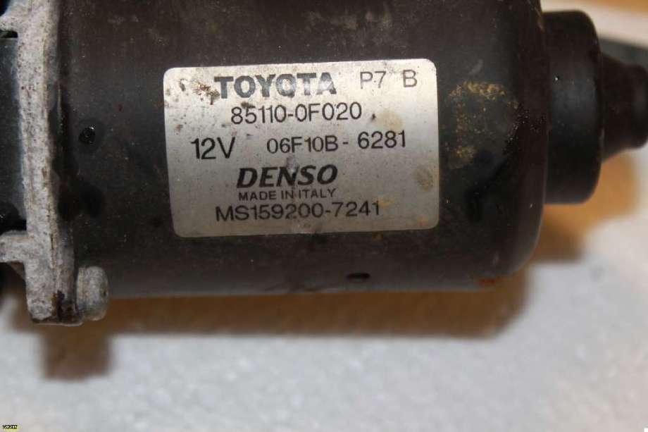 Viskermotor frontrute til Toyota Verso 2004-2009 (Type II)  (TOYOTA|)