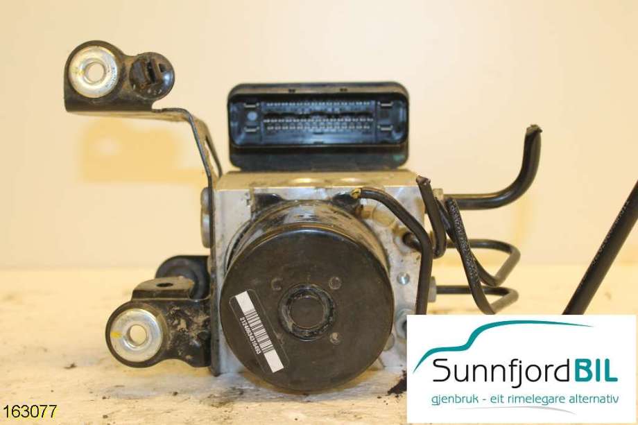 ABS sentral til Volvo XC70 2008-2013 (Type II, Fase 1)  (VOLVO|31261143|)