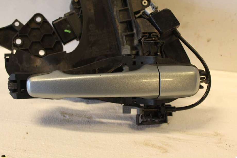 Dørhåndtak utv høyre bak til Volvo V50, 2004-2007 (Fase 1)  (VOLVO|)