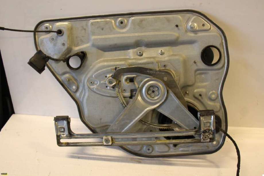 Ruteheis høyre til Volvo V50 2004-2007 (Fase 1) (VOLVO||8679083)