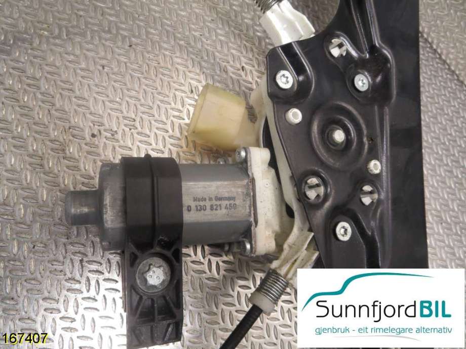 Ruteheis venstre foran til BMW 5-Serie 2003-2010 (E60/E61) (E60/E61) (BMW|0130821459|)