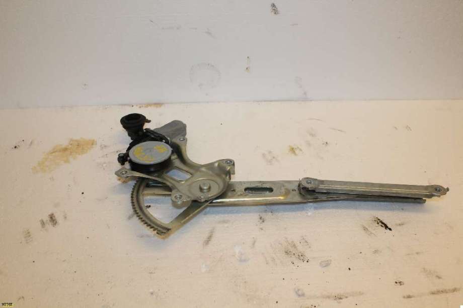 Ruteheis høyre til Toyota RAV4, 2006-2009 (Type III, Fase 1)  (TOYOTA|)