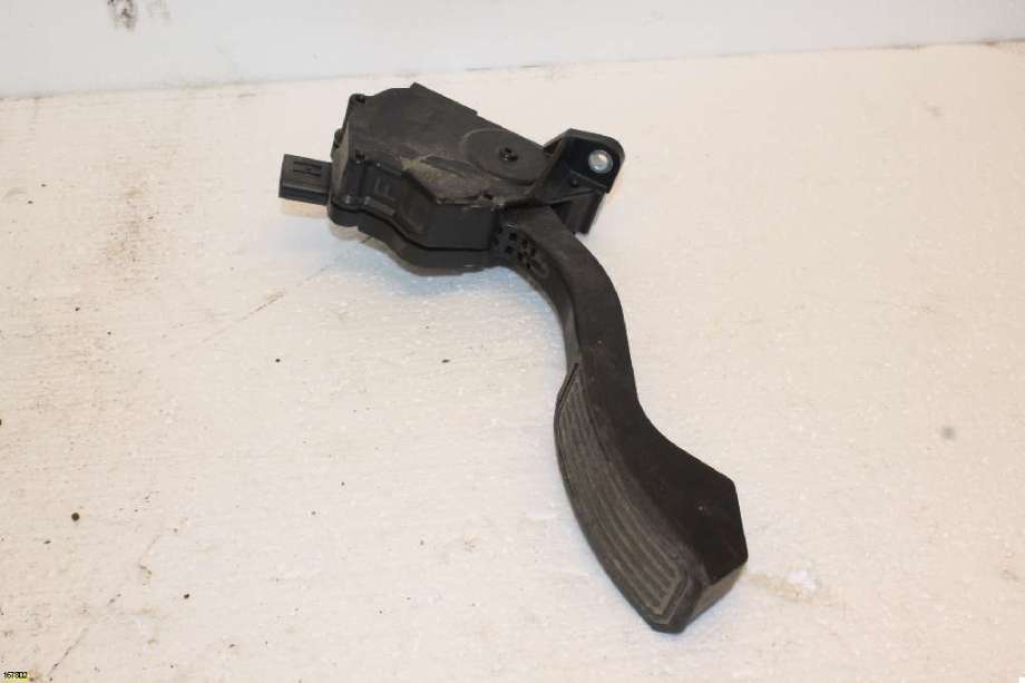 Pedal gass til Toyota RAV4, 2006-2009 (Type III, Fase 1)  (TOYOTA|)