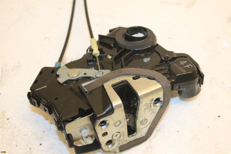 Låsekasse høyre til Toyota RAV4 2006-2009 (Type III, Fase 1) (TOYOTA|)
