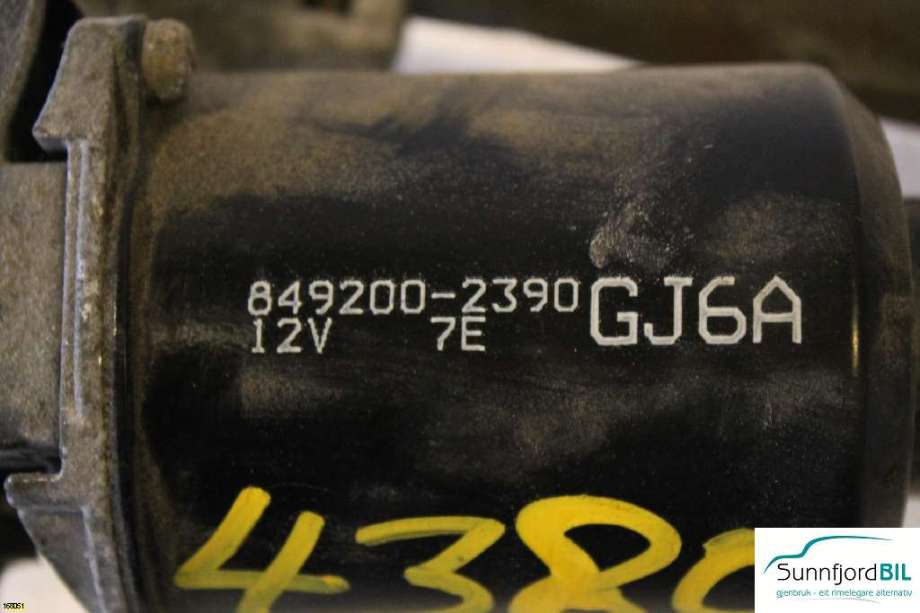 Viskermotor frontrute til Mazda 6 2002-2008 (Type I)  (MAZDA 6||8492002390)