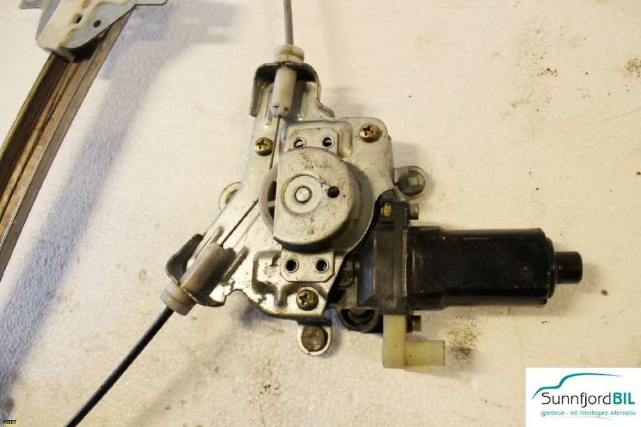 Ruteheis venstre til Hyundai Getz 2002-2009 (HYUNDAI GETZ|)