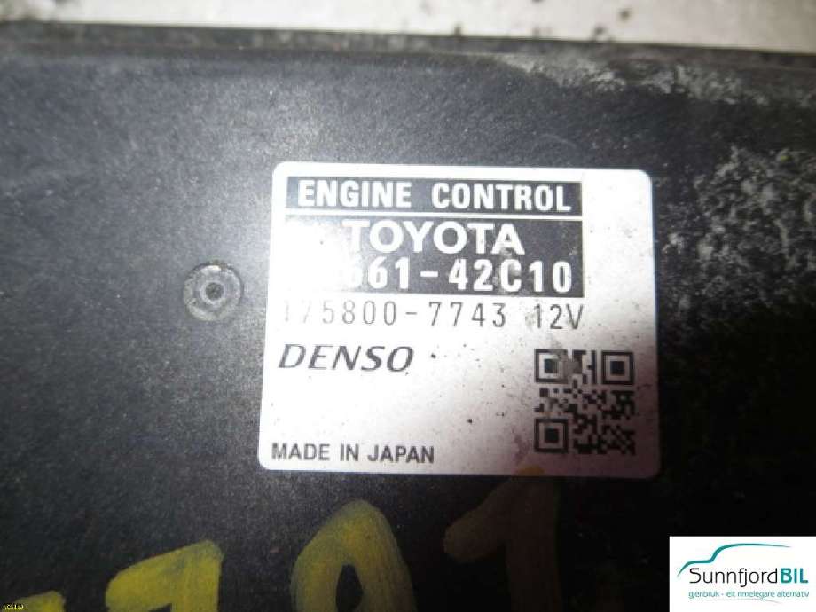 Styreenhet motor til Toyota RAV4 2006-2009 (Type III, Fase 1)  (TOYOTA|1758007743|8966142C10|)