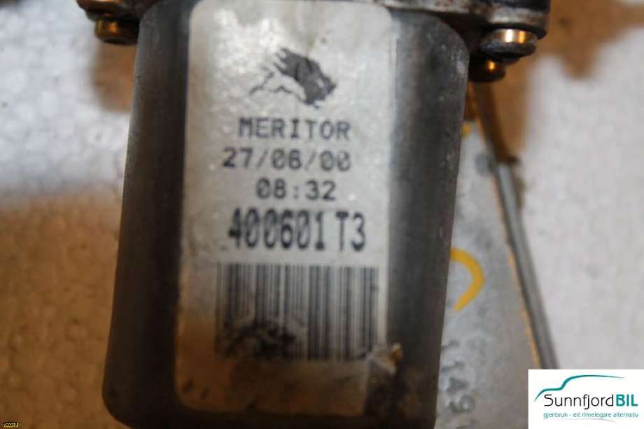 Ruteheis til Nissan Almera, Tino 2000-2003 (V10) (V10) (NISSAN|)