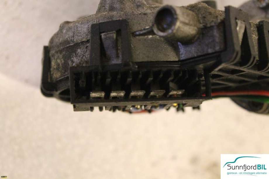 Viskermotor frontrute til Mercedes E-Klasse 2000-2002 (Fase 2) (W210) (W210) (MERCEDES|)
