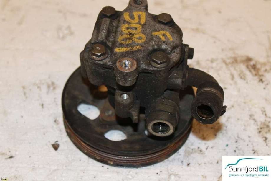 Servo pumpe mekanisk til VW Passat 2001-2005 (B5,3BG) (B5,3BG) (VOLKSWAGEN|8D0 145 156 K|)