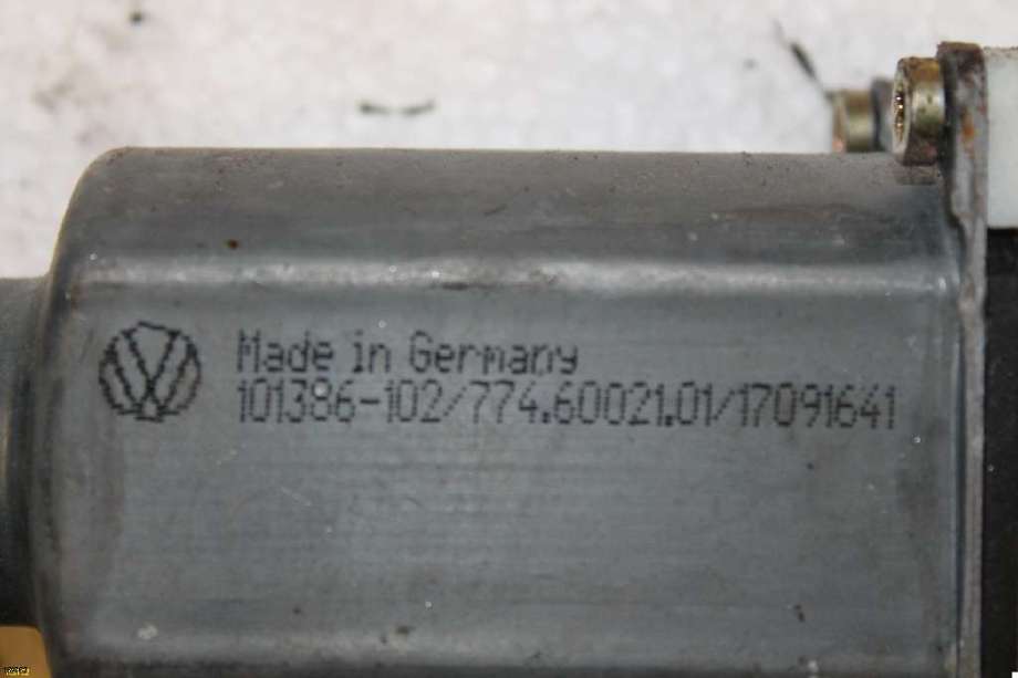 Ruteheis høyre til VW Golf IV 1998-2003 (VOLKSWAGEN|)