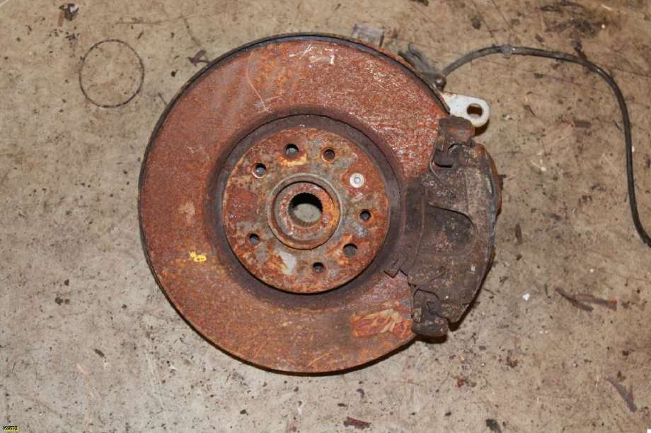 Hjulspindel høyre foran til Saab 9-5 2001-2005 (Type I, Fase 2) (SAAB|)