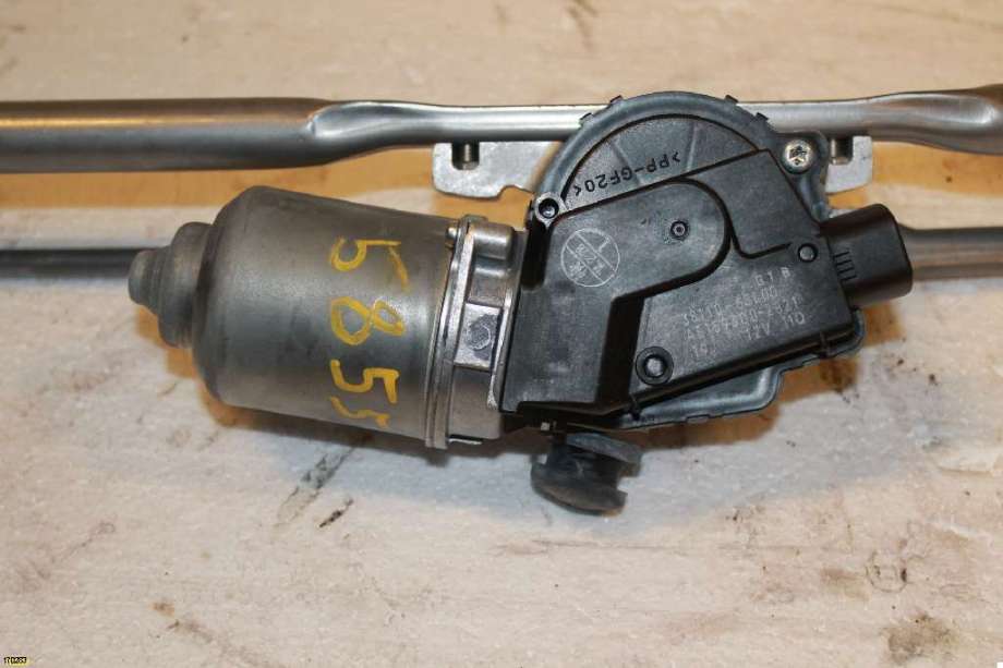 Viskermotor frontrute til Suzuki Swift 2011-2017  (SUZUKI|)