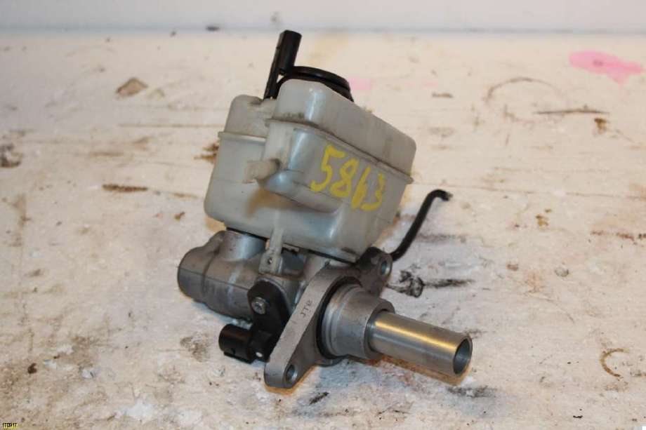 Bremsepumpe hoved til VW Passat, 2011-2015 (B7) (B7) (VOLKSWAGEN|)