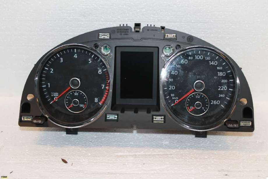 Instrumentpanel til VW Passat, 2011-2015 (B7) (B7) (VOLKSWAGEN|)