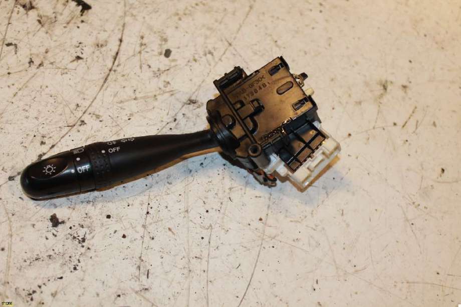 Bryter blink til Toyota Verso, 2002-2004 (COROLLA) (COROLLA) (TOYOTA|)