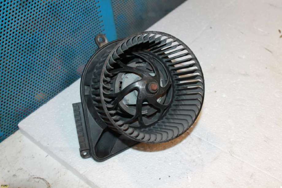 Varmeapparat motor til Mercedes Vito/Viano 1996-2003 (W638) (W638) (|N030699P)