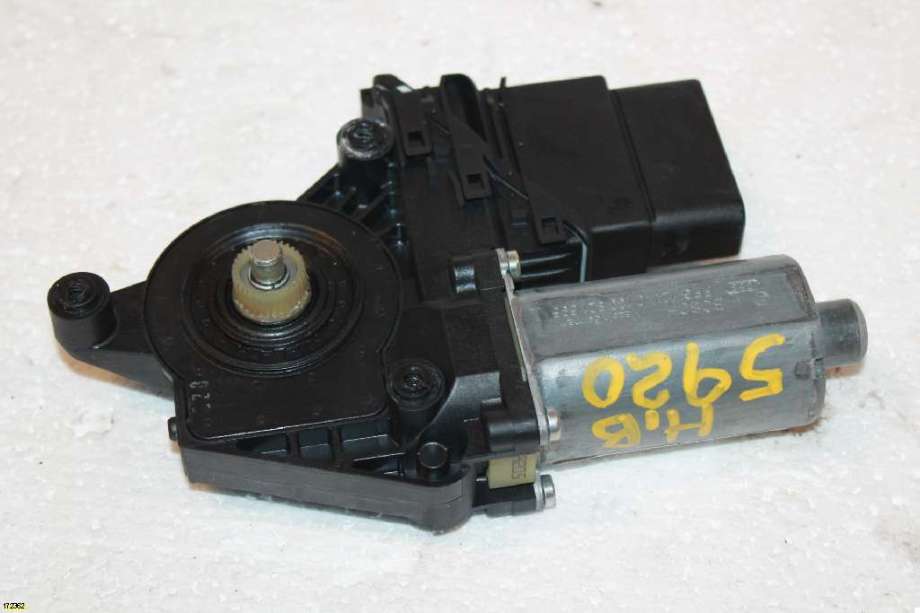Ruteheis høyre til VW Passat, 2001-2005 (B5,3BG) (B5,3BG) (VOLKSWAGEN|)