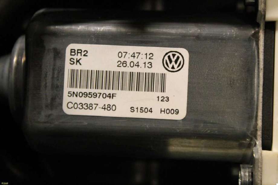 Ruteheis høyre til VW Tiguan 2011-2016 (Type I, Fase 2) (VOLKSWAGEN|)