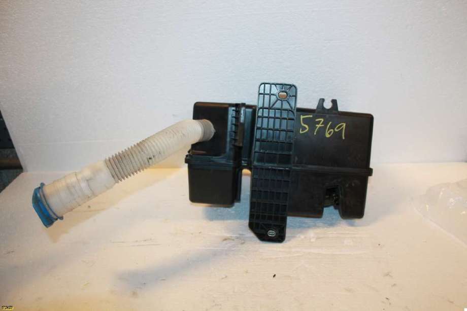 Spylertank til VW Tiguan 2011-2016 (Type I, Fase 2)  (VOLKSWAGEN|5N0 955 453 B|)