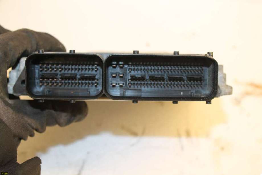 Styreenhet motor til VW Caddy 2004-2010 (Type III, Fase 1) (VOLKSWAGEN||03G906016N)