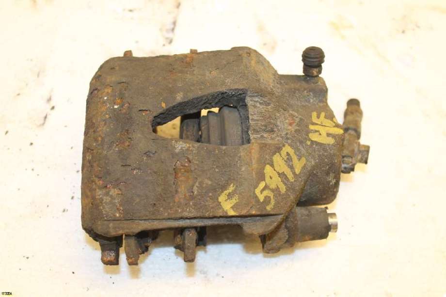 Bremsecaliper høyre foran til VW Caddy, 2004-2010 (Type III, Fase 1)  (VOLKSWAGEN|)