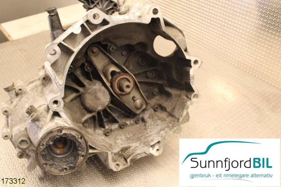 Girkasse manuell til Škoda Fabia, 2010-2014 (Type II, Fase 2)  (SKODA|02T300058C)