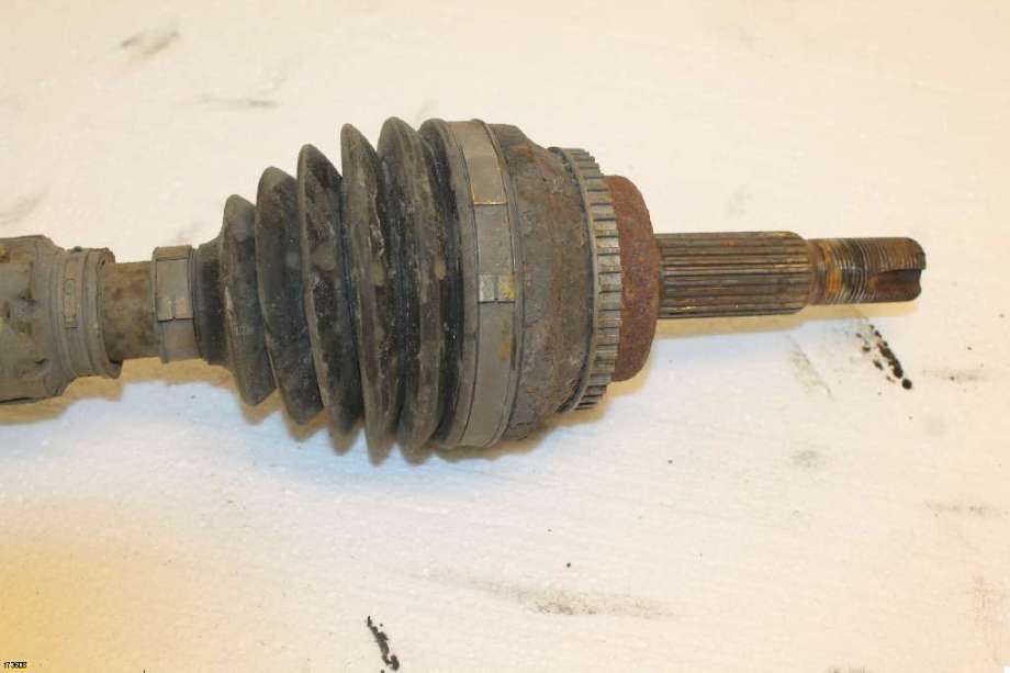 Drivaksel venstre foran til Toyota RAV4 2000-2006 (Type II)  (TOYOTA|)