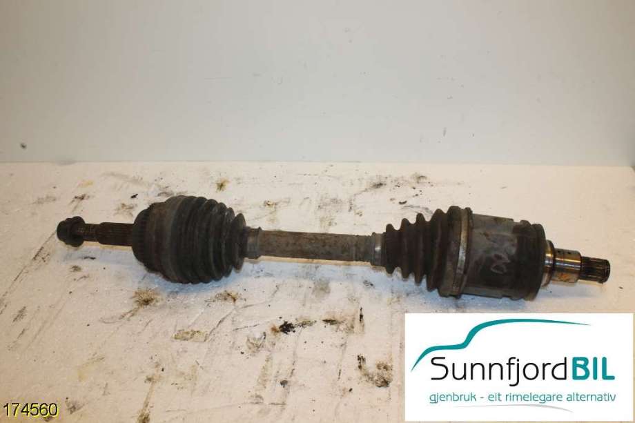 Drivaksel venstre foran til Toyota RAV4, 2000-2006 (Type II)  (TOYOTA|)