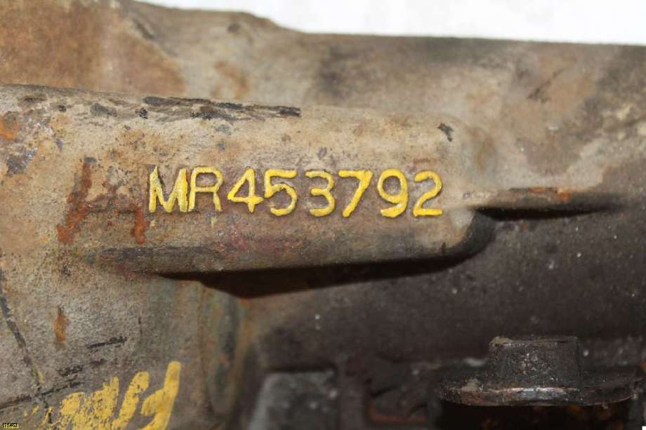 Kardang til Mitsubishi Pajero 2000-2006 (Type III)  (MITSUBISHI|MR548646|)