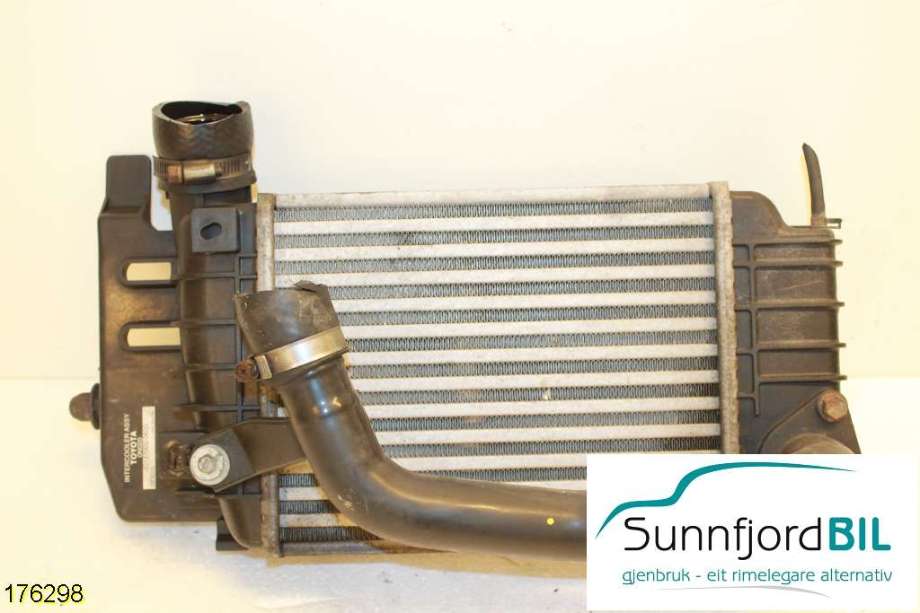 Intercooler til Toyota Yaris, 2006-2009 (Type II, Fase 1)  (TOYOTA|1520701293)