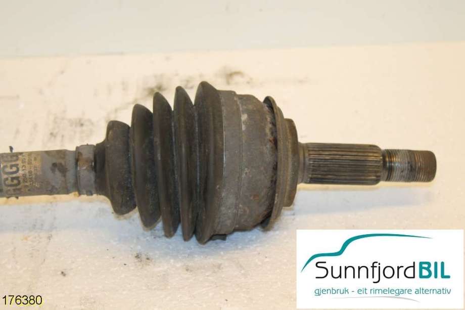 Drivaksel høyre foran til Toyota Yaris 2006-2009 (Type II, Fase 1)  (TOYOTA|434200D180|8250130595012|434100D180)