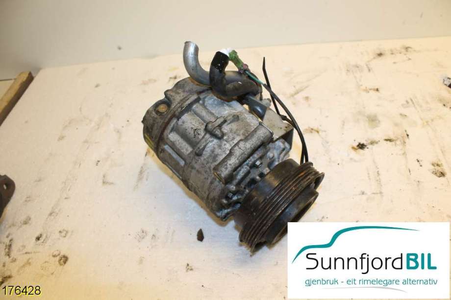 Aircondition kompressor til VW Passat 2001-2005 (B5,3BG) (B5,3BG) (VOLKSWAGEN|8D0260805Q;8D0260805R|8D0260808|4472208182)