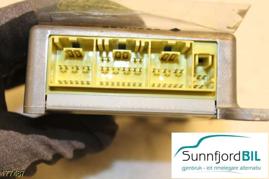 Airbag elektronikk til Nissan X-Trail 2002-2007 (T30) (T30) (NISSAN|)