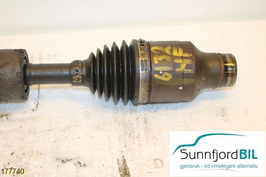 Drivaksel høyre foran til Suzuki SX4 2006-2009 (Type I, Fase 1)  (SUZUKI|44101-79J21-000|)