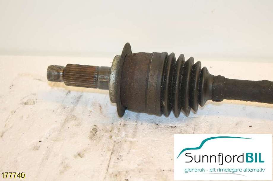 Drivaksel høyre foran til Suzuki SX4 2006-2009 (Type I, Fase 1)  (SUZUKI|44101-79J21-000|)
