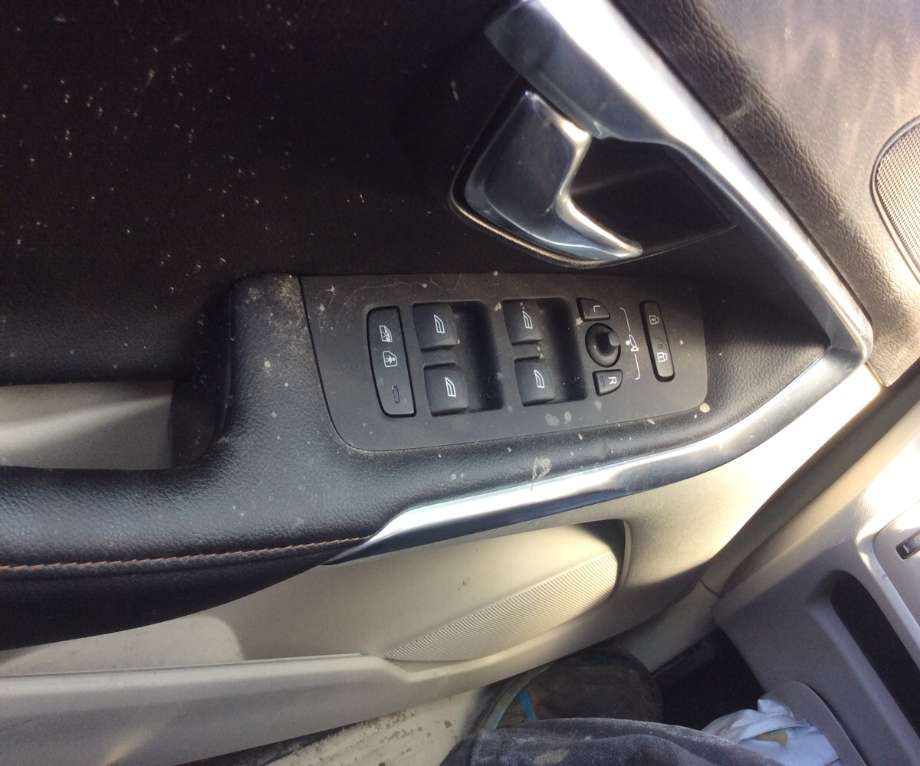 Bryter ruteheis til Volvo V40, 2012-2019  (VOLVO|31376496)
