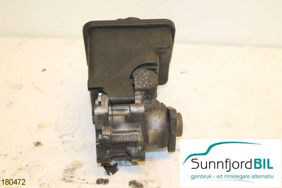 Servo pumpe mekanisk til BMW 3-Serie 1998-2005 (E46) (E46) (BMW|32 41 1 095 155|)