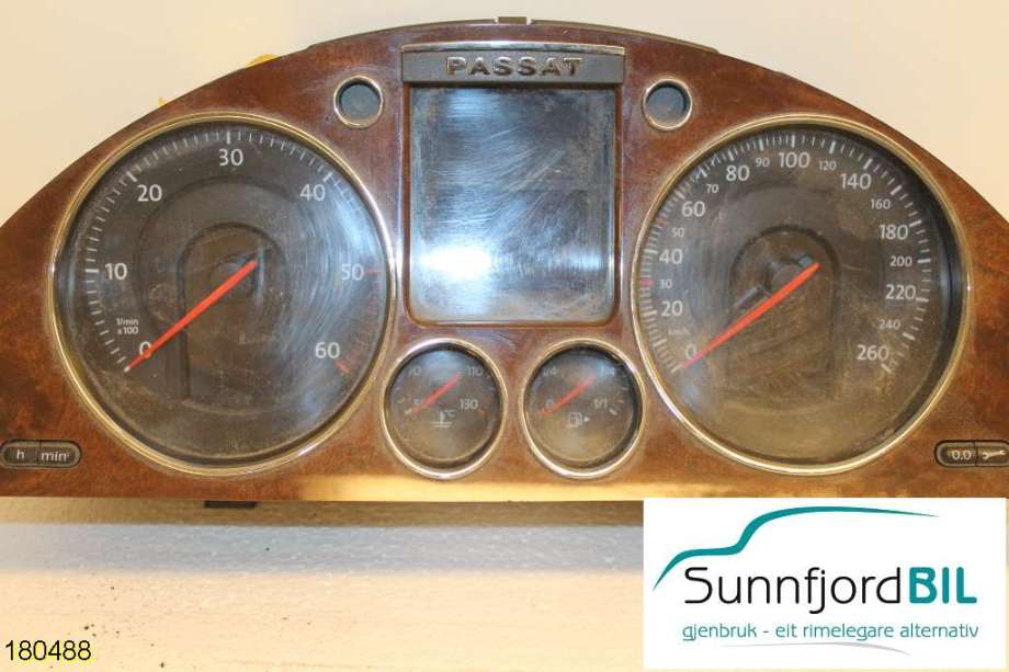 Instrumentpanel til VW Passat 2005-2010 (B6) (B6) (VOLKSWAGEN|)