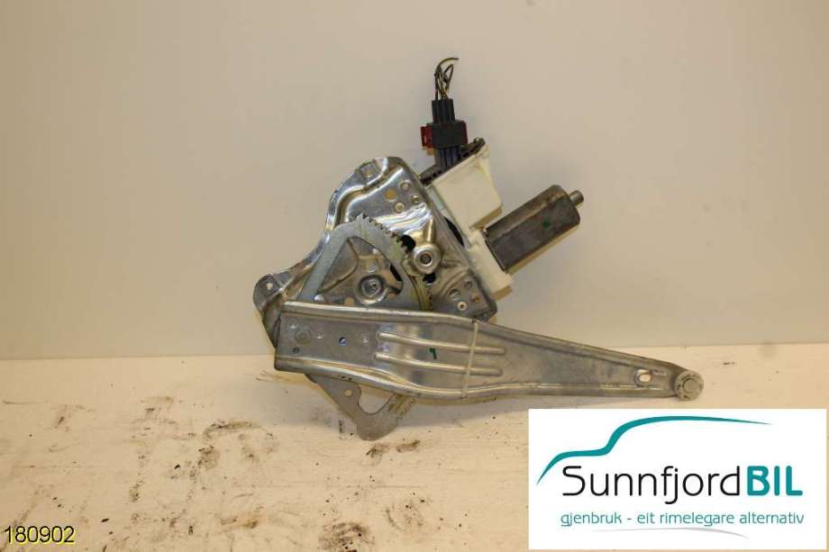 Ruteheis høyre til Toyota Avensis 2003-2008 (Type II) (TOYOTA|)