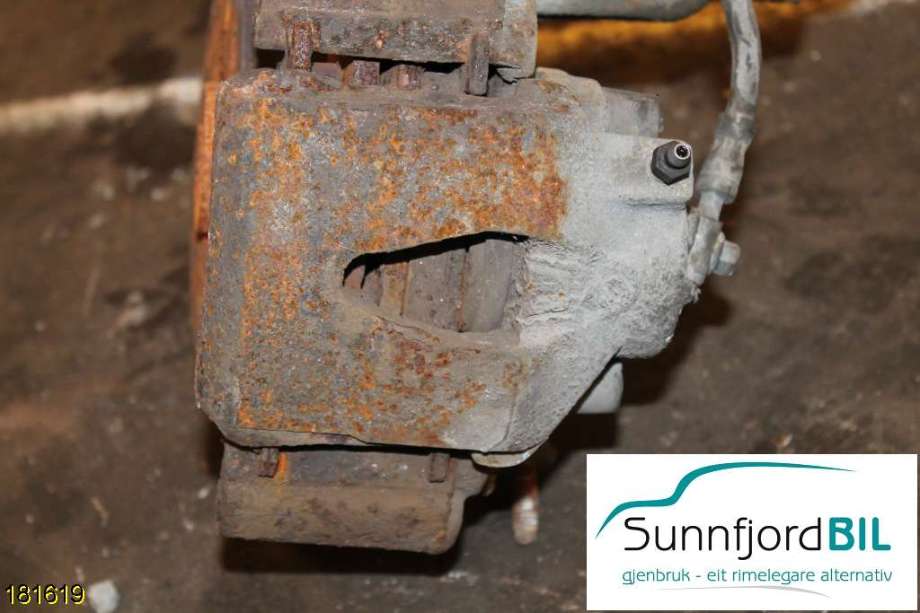 Bremsecaliper høyre foran til VW Caddy, 2004-2010 (Type III, Fase 1)  (VOLKSWAGEN|)