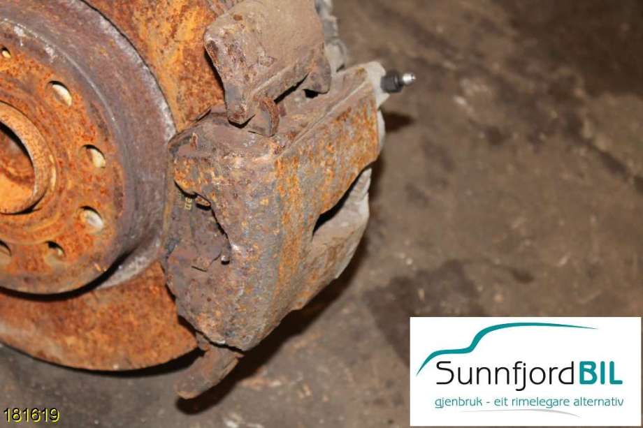 Bremsecaliper høyre foran til VW Caddy 2004-2010 (Type III, Fase 1)  (VOLKSWAGEN|)