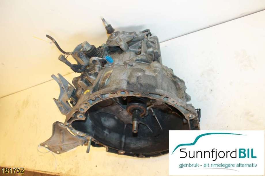 Girkasse manuell 6-trinn til Renault Scenic 2003-2009 (Type II)  (RENAULT|7701717852|ND0 (002)|)