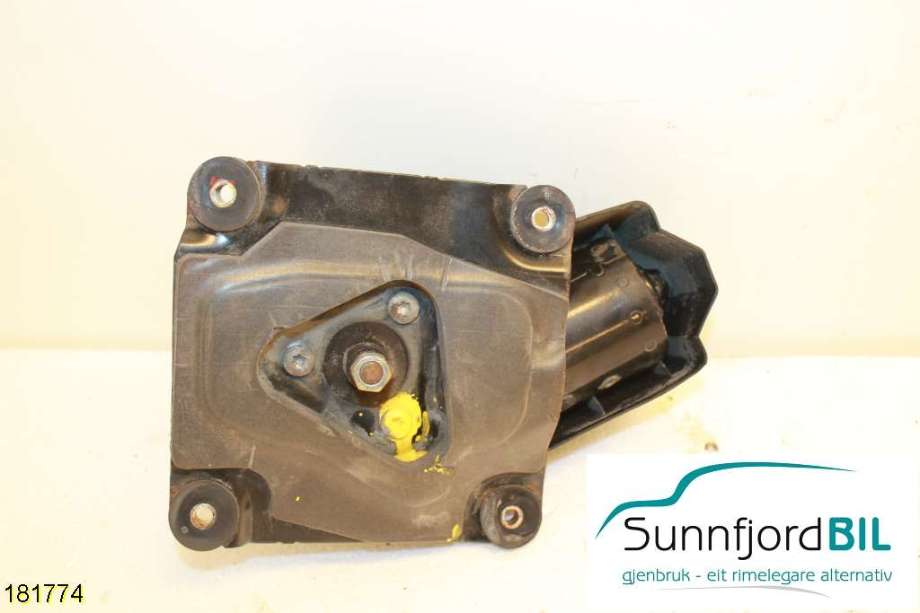 Viskermotor frontrute til Mitsubishi Carisma 1999-2004 (Fase 2) (MITSUBISHI|0390241170|)
