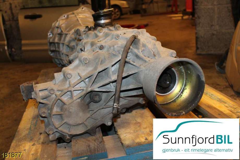 Girkasse 4WD fordelingskasse til Nissan King Cab, 2002-2011 (Fase 2) (D22/NP300) (D22/NP300) (NISSAN NIVARA|)