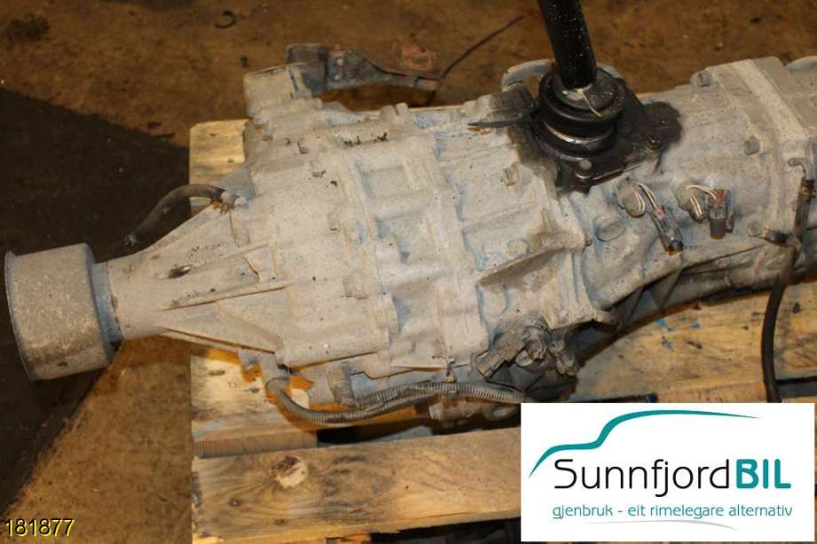 Girkasse 4WD fordelingskasse til Nissan King Cab 2002-2011 (Fase 2) (D22/NP300) (D22/NP300) (NISSAN NIVARA|)