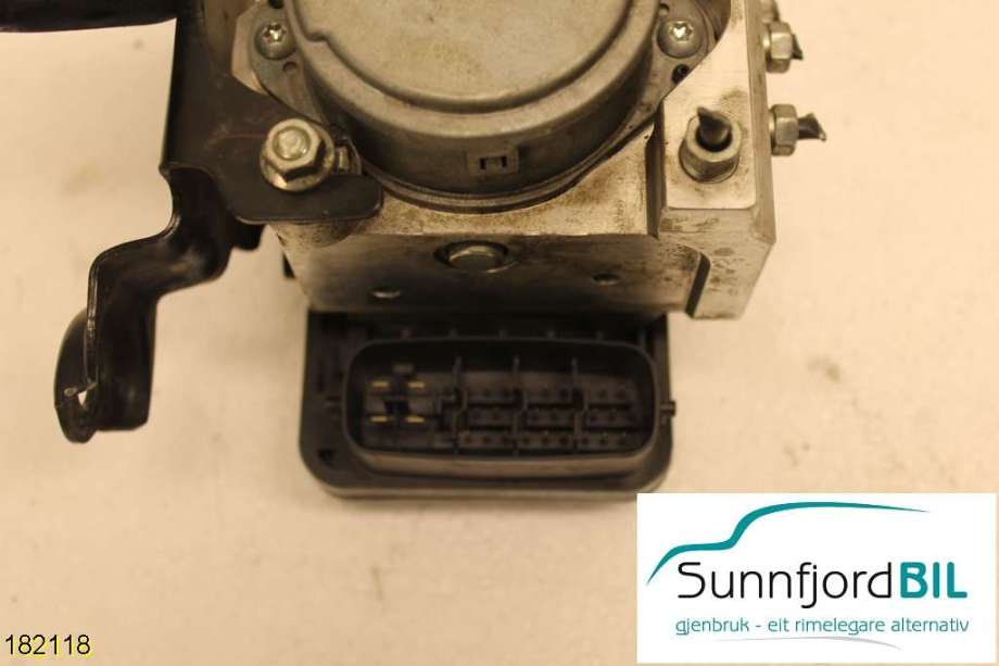 ABS sentral til Toyota Hilux 2012-2016  (TOYOTA|44510710308954171030|)